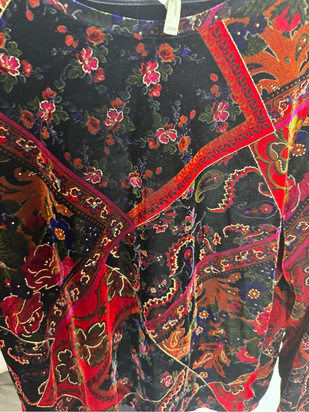 Vintage y2k multicolored paisley patterned velvet white stag blouse size large - Picture 4 of 5